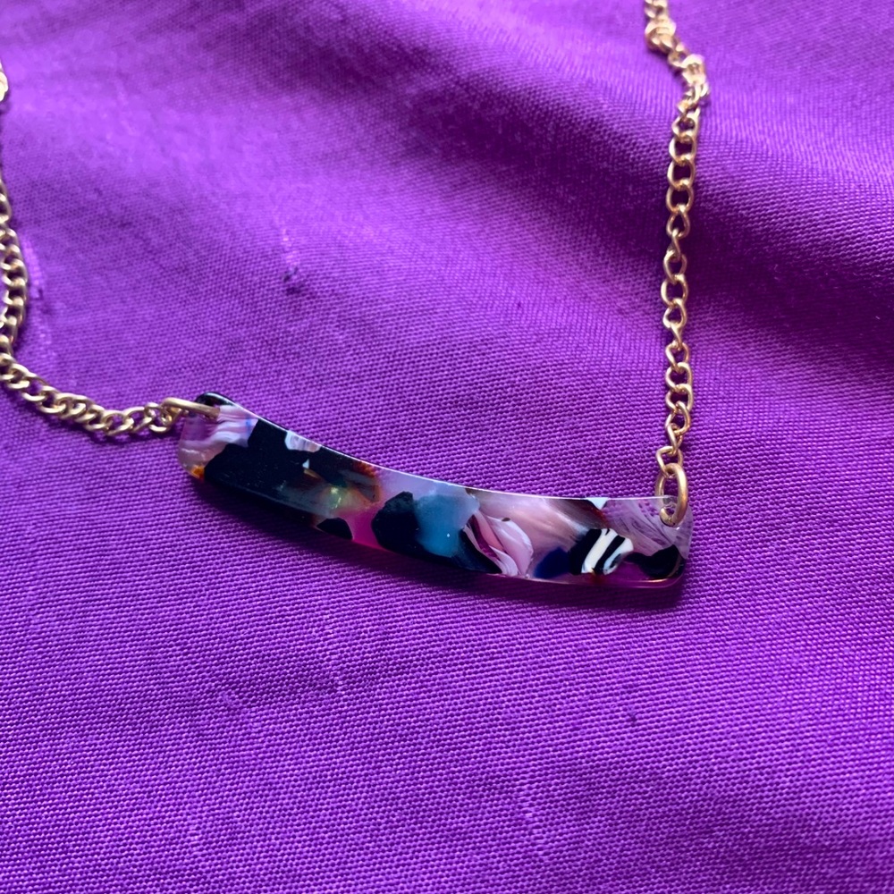 Bar necklace